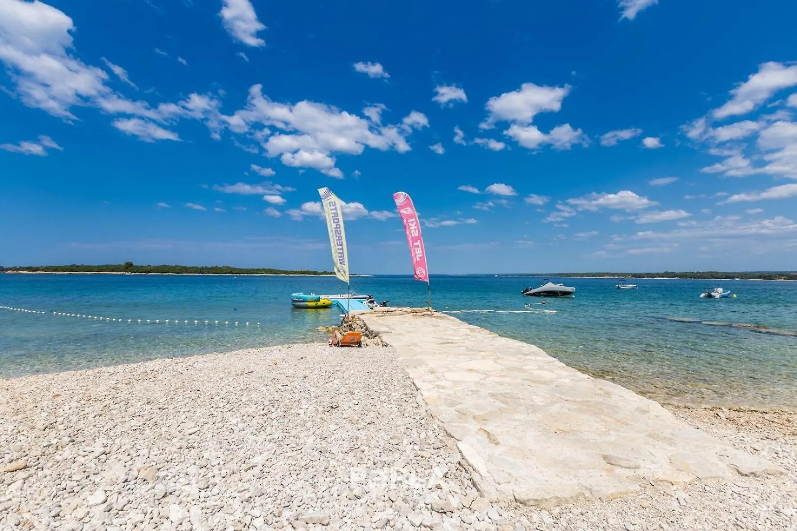 Apartment Sophie With Garden Near Beautiful Beach Pula